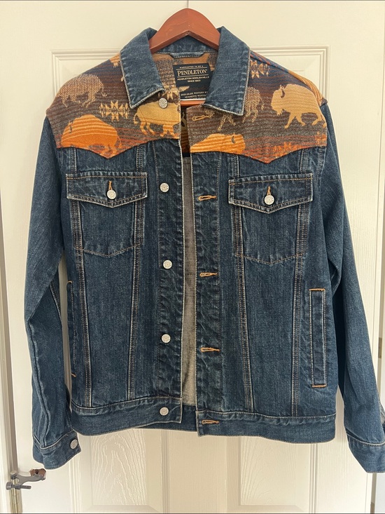 Pendleton Other - Pendleton Buffalo Edition Denim Trucker Jacket Men’s XS NWOT Bison Wool